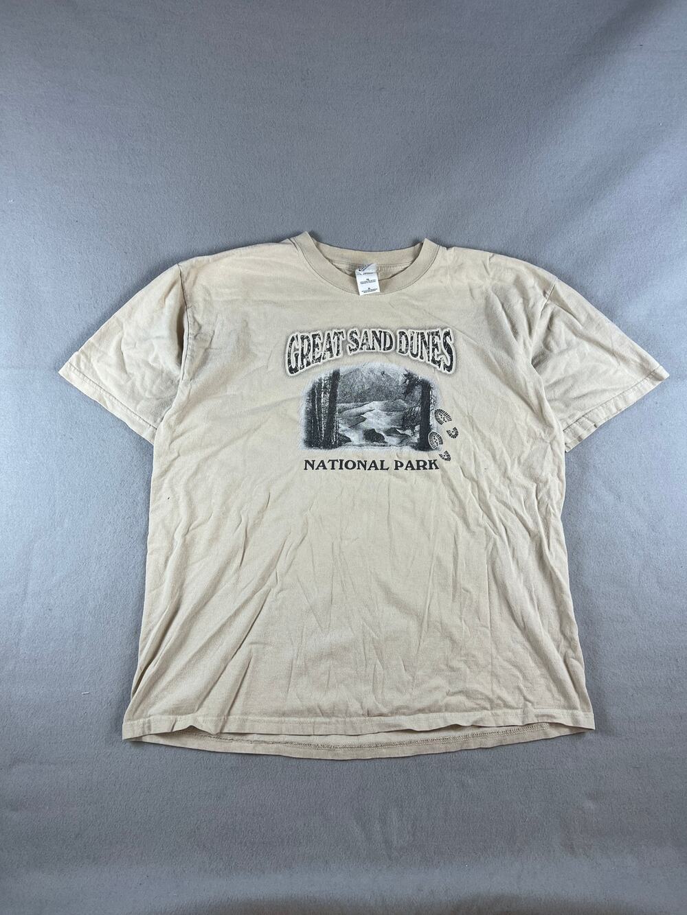 Great Sand Dunes National Park T-Shirt Mens XL Beige Ultra Cotton Graphics Print